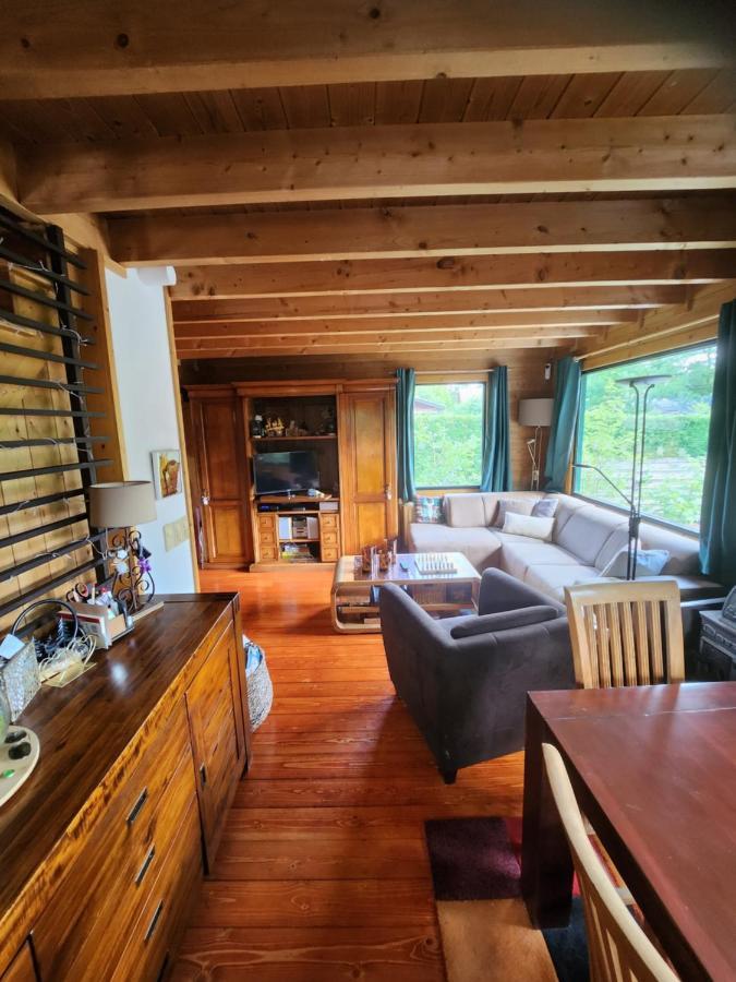 Le Chalet Du Cerf - Chambre D'Hote Somme-Leuze Eksteriør billede